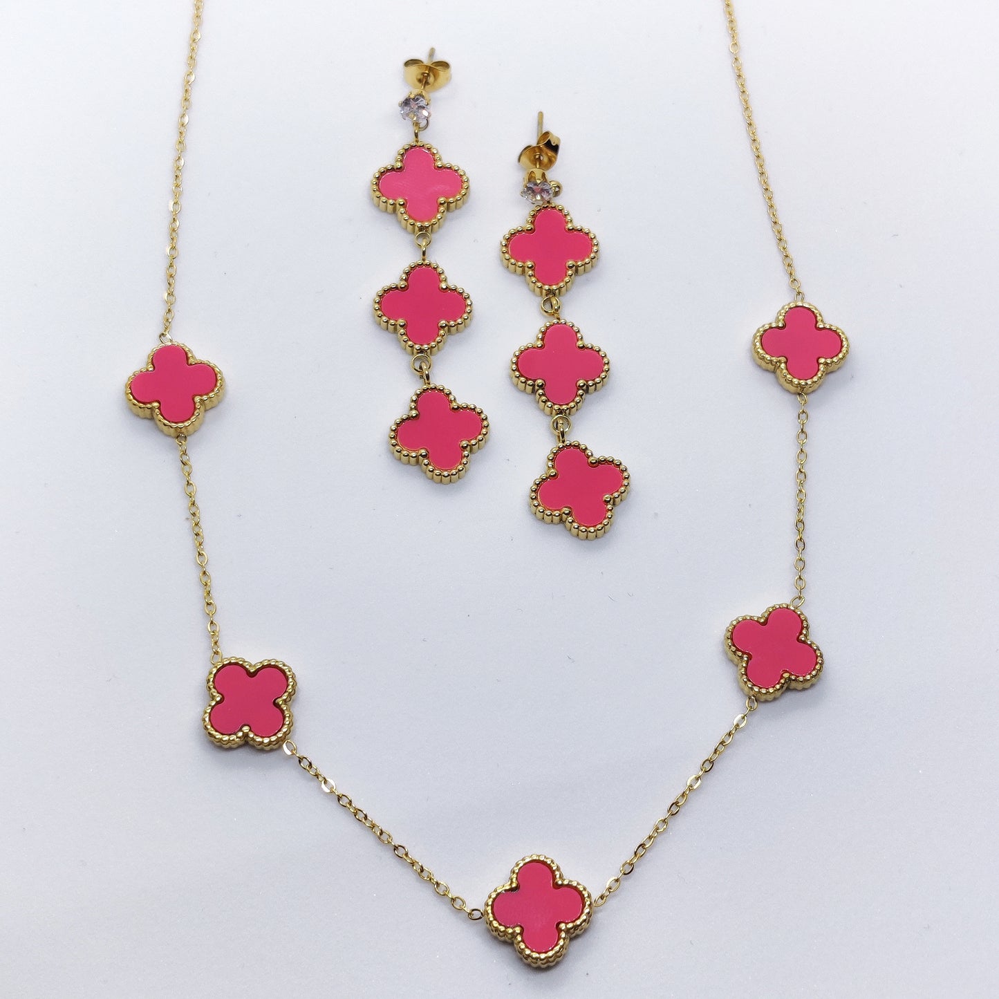 LIMITED EDITION "Lucky" 5 Pink Clover 18K Gold Necklace