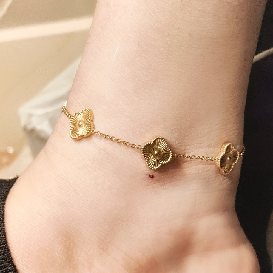 "Lucky" 18K Gold Clover Anklet
