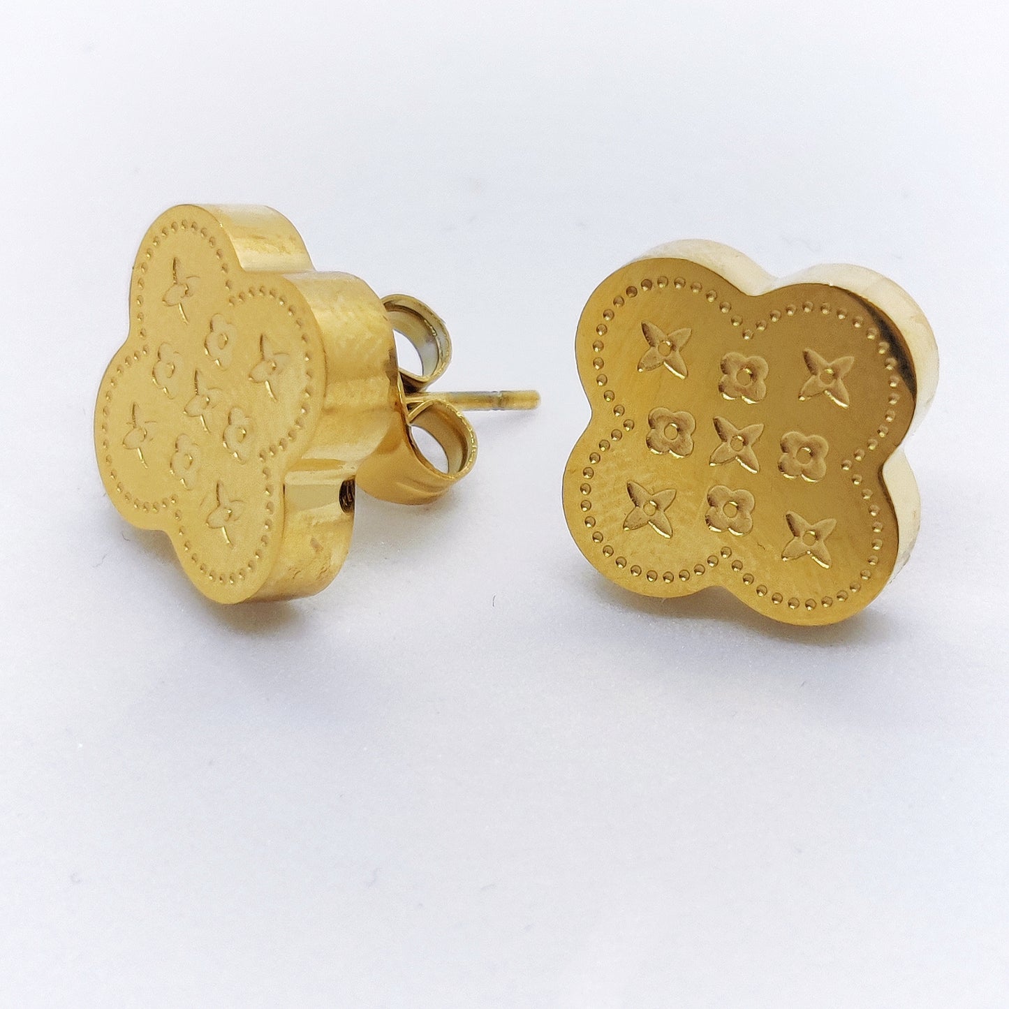 "Floret" Clover Print 18K Gold Stud Earrings