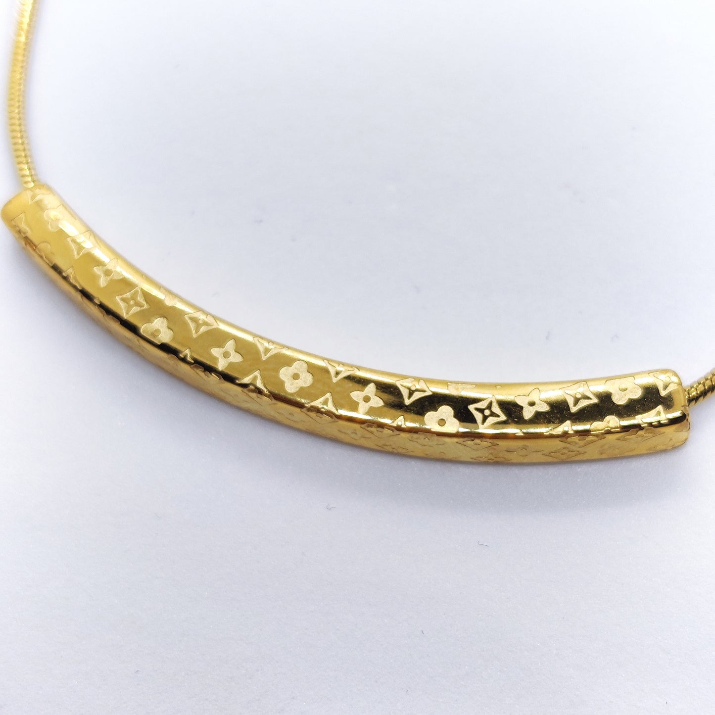 "Floret" Print 18K Gold Necklace