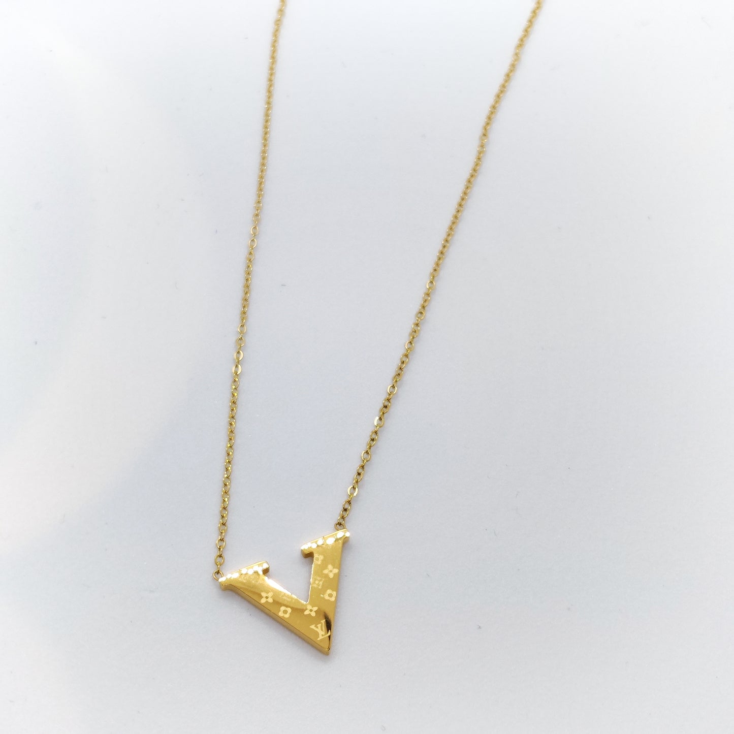 "Floret" V 18K Gold Necklace