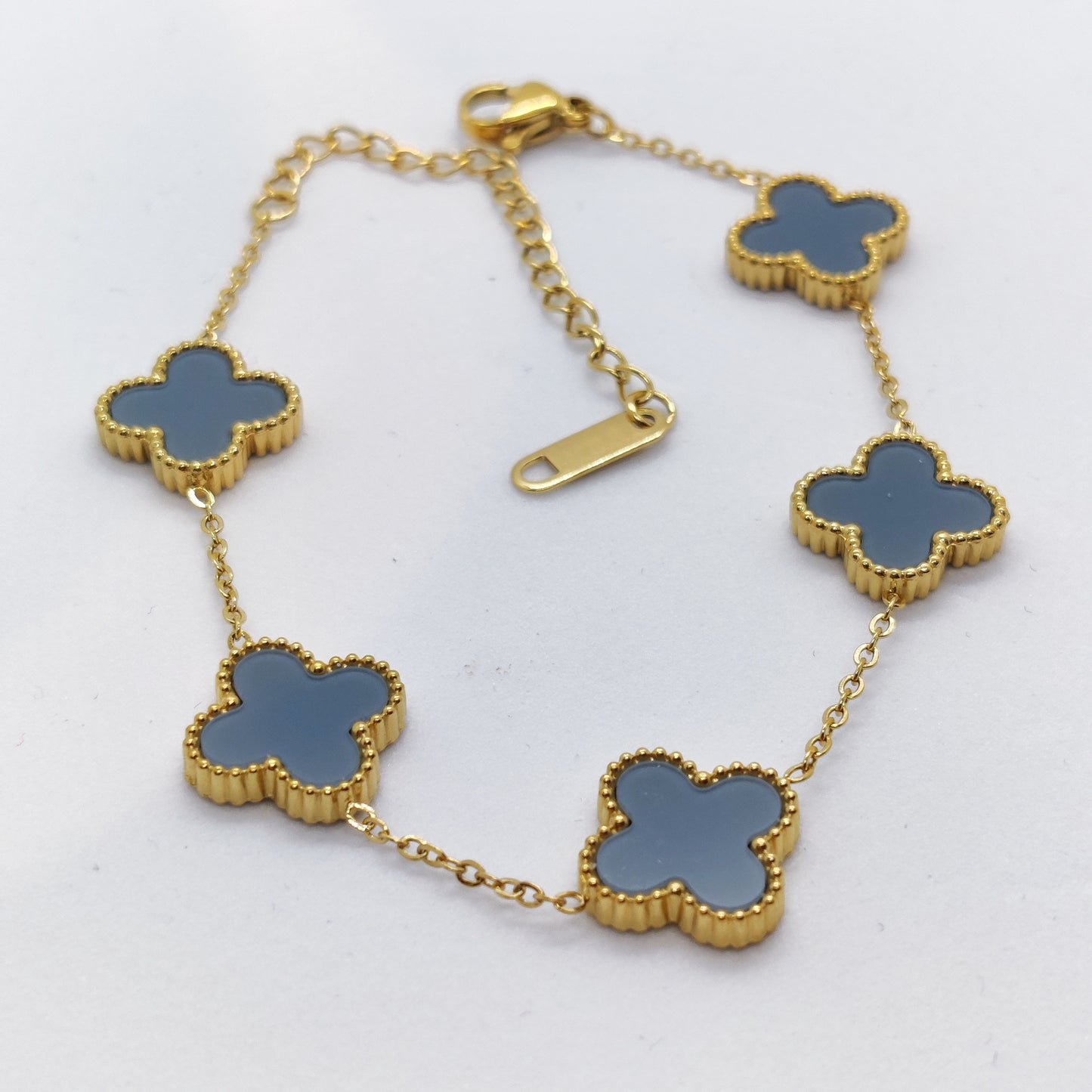 "Lucky" Grey Clover 18K Gold Bracelet