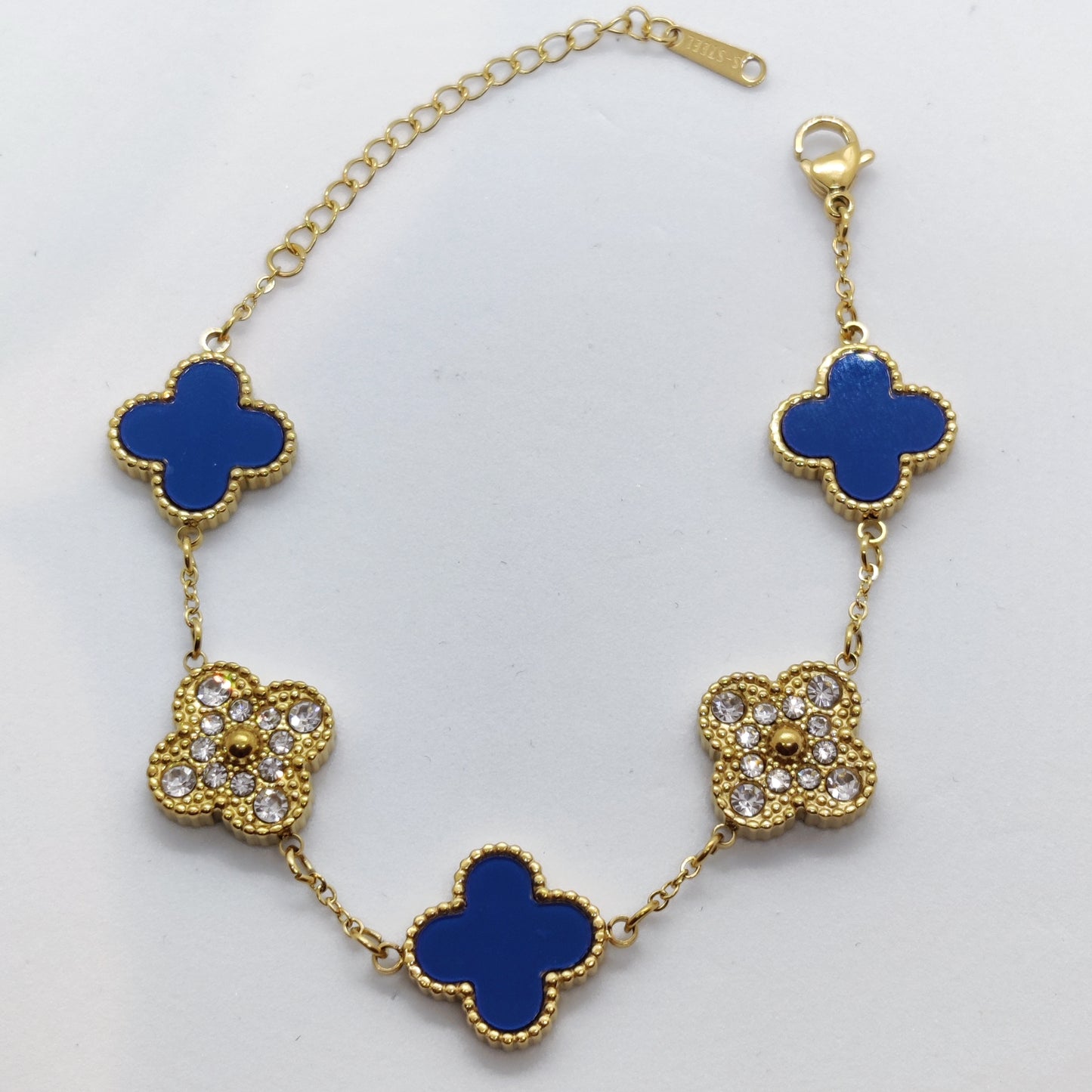 "Lucky" 2 Sides Cobalt Blue Zircon Clover 18K Gold Bracelet