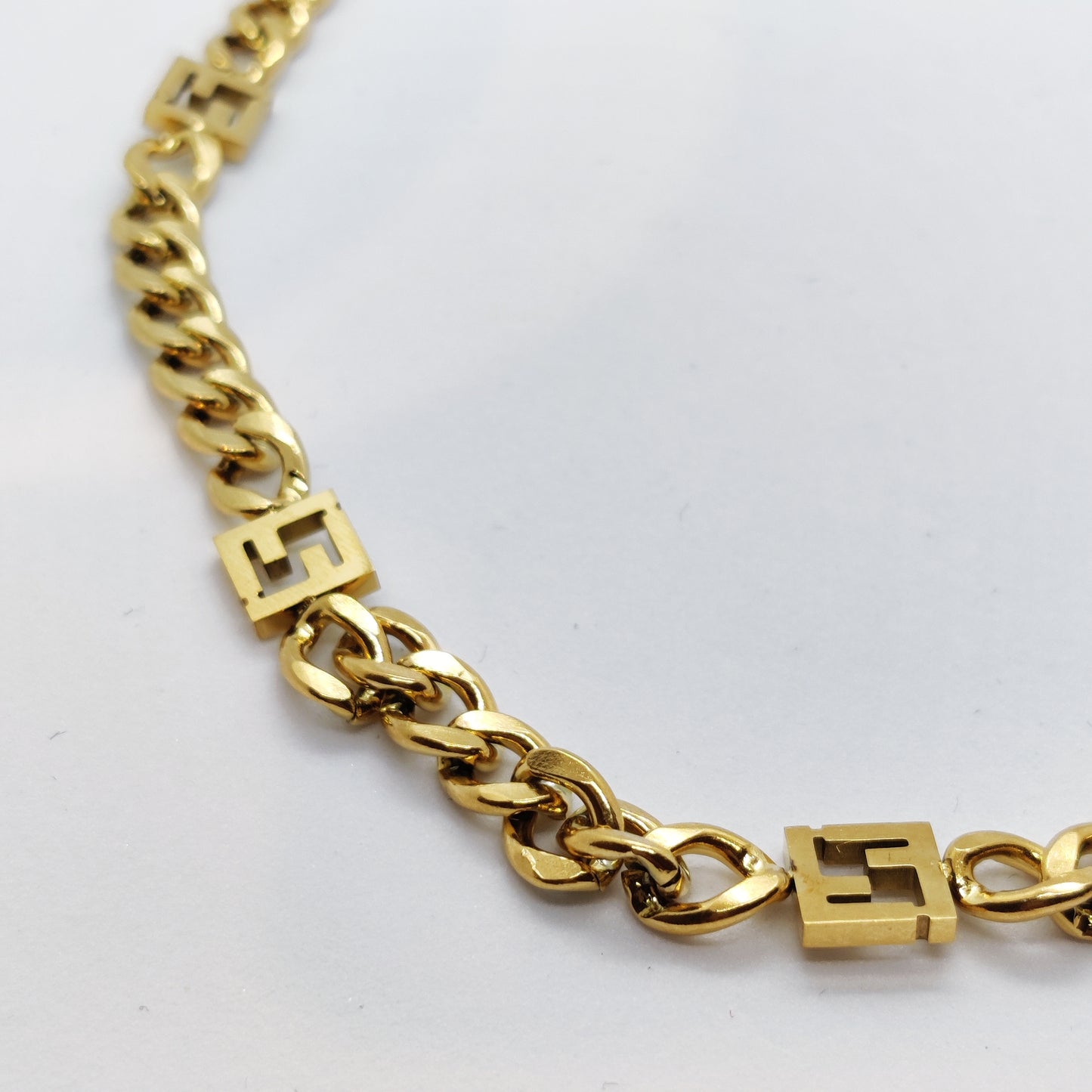 "From Fahm" Cuban Choker 18K Gold Chain Necklace