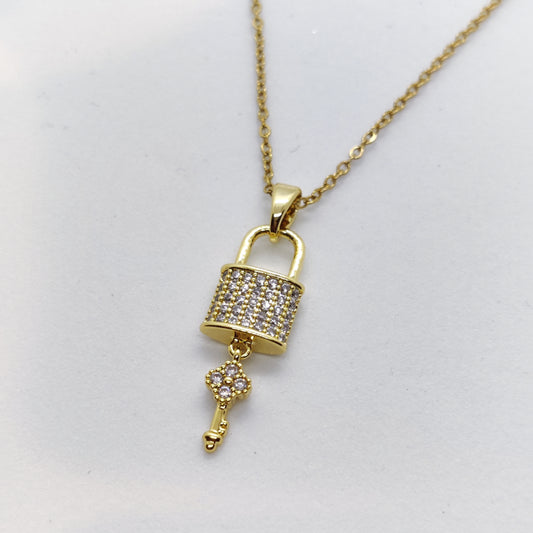 "Lucky" Lock Clover Key 18K Gold Necklace