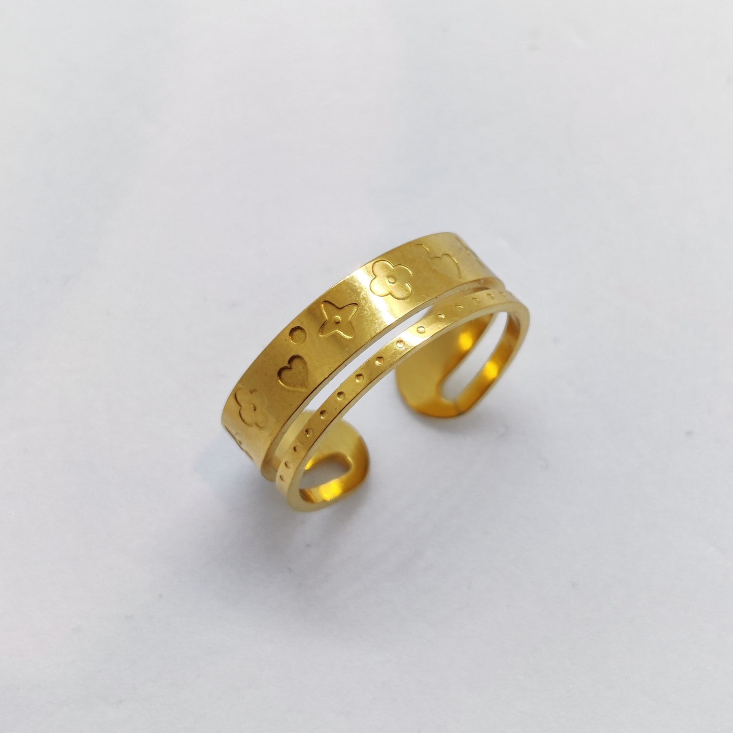 "Floret" Titanium 18K Gold Ring