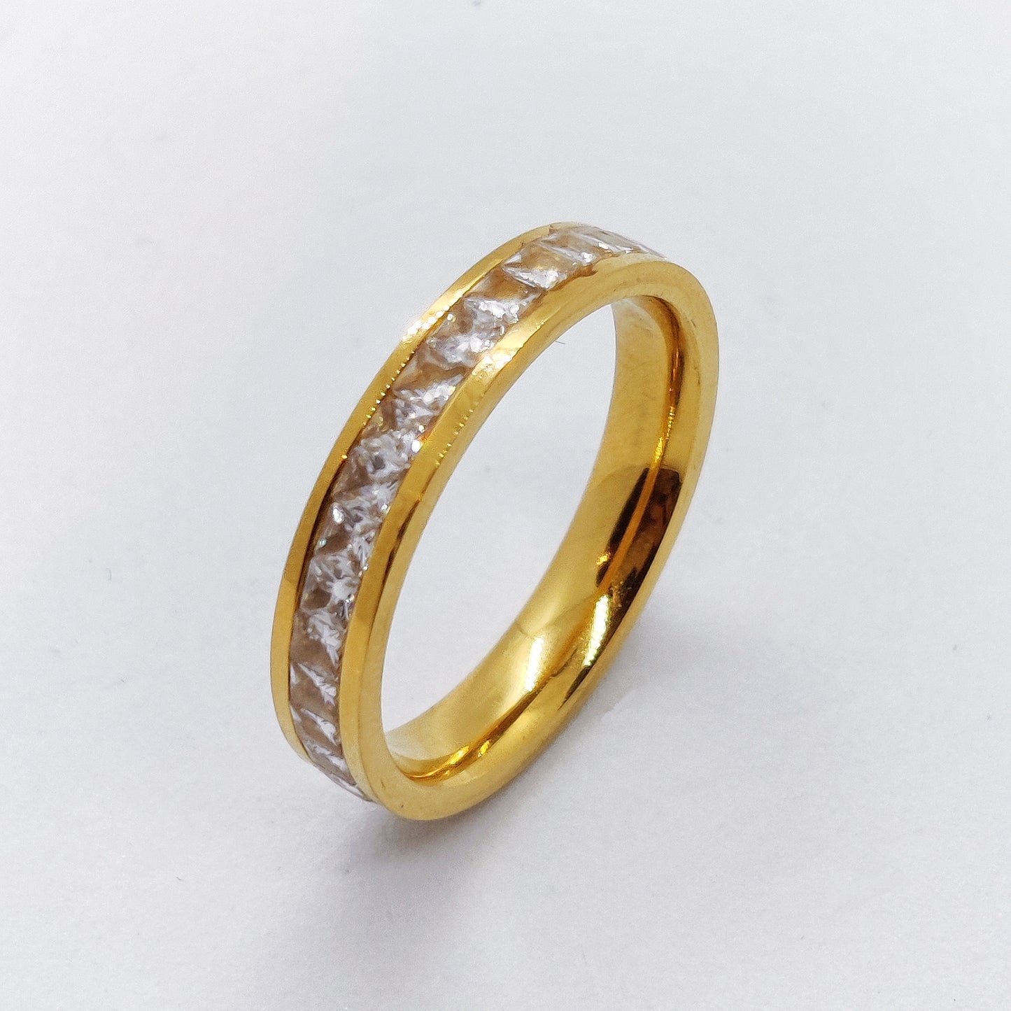 "Eternal" Diamonte 18K Gold Ring