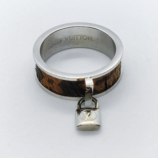 LV Lock Leather Style Silver Ring (Size 8)