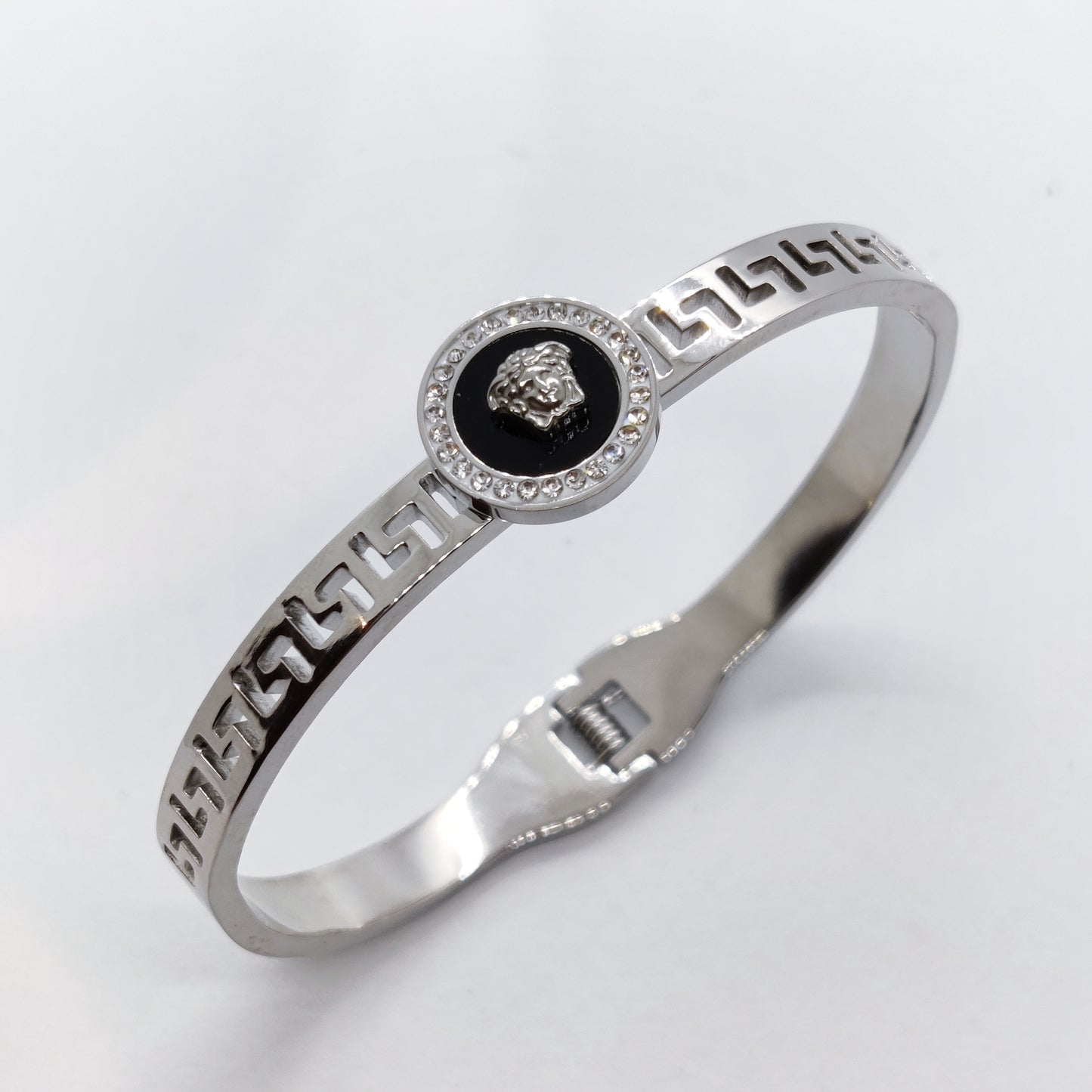 "Seduca" Black and Silver Titanium Bangle