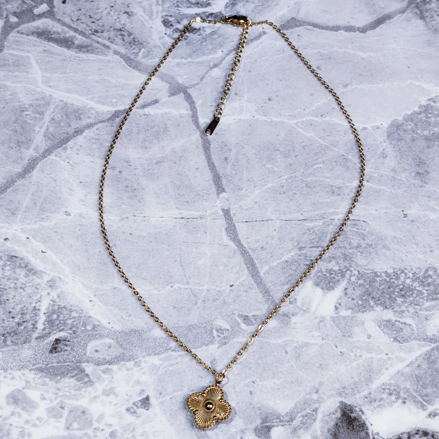 "Lucky" Clover 18K Gold Necklace