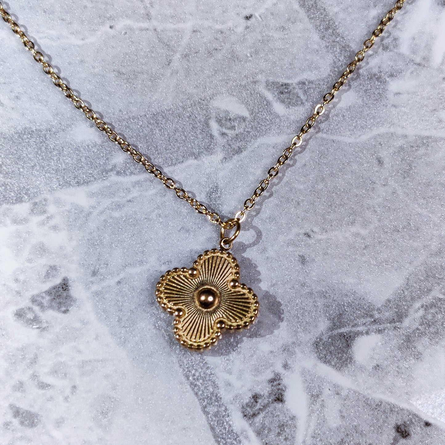 "Lucky" Clover 18K Gold Necklace