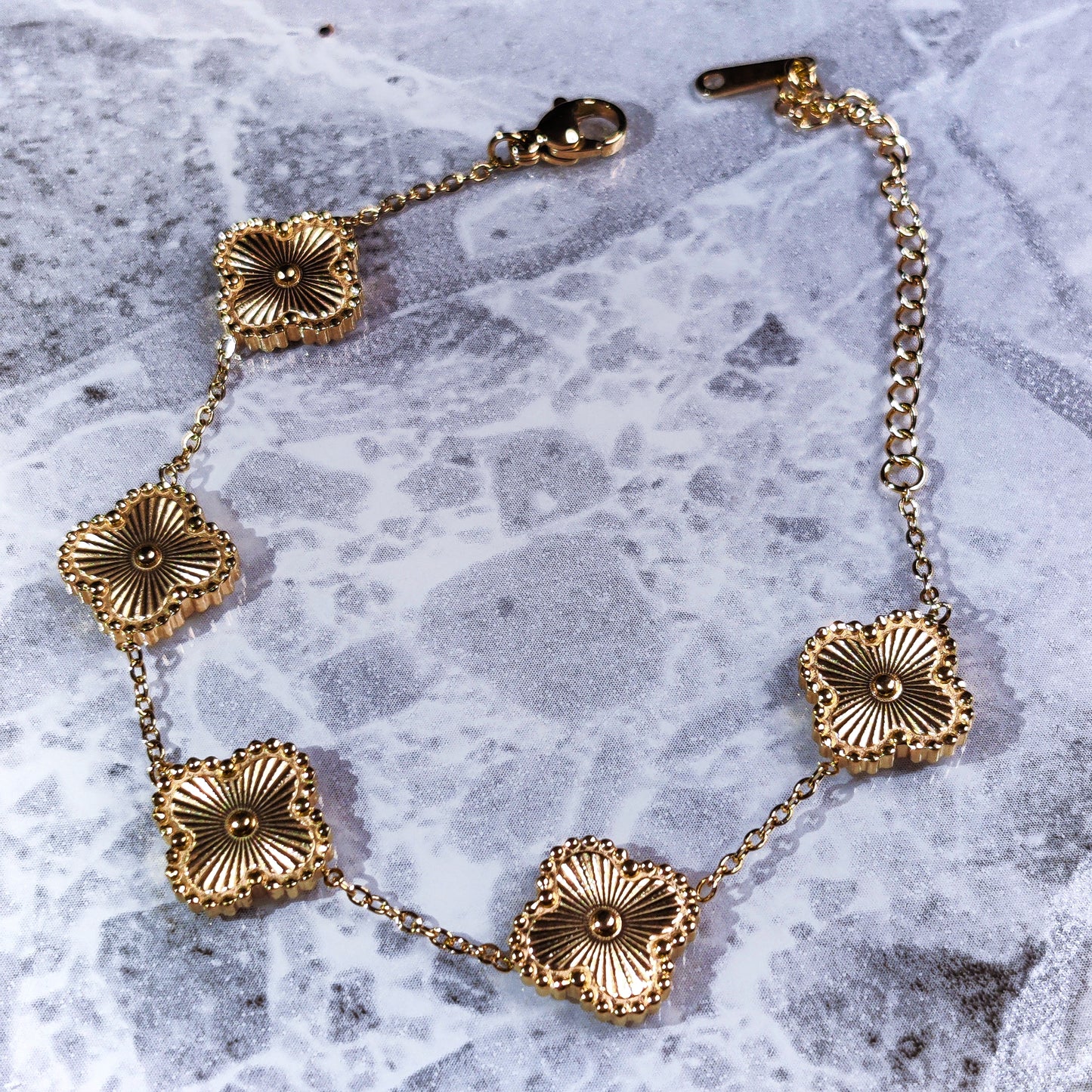 "Lucky" Clover 18K Gold Bracelet