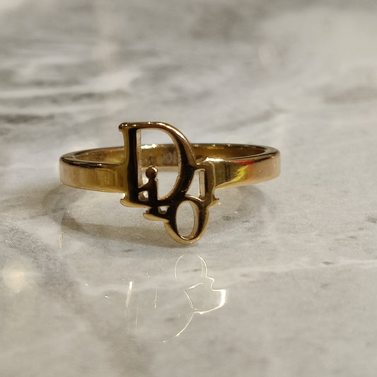 CD Letter 18K Gold Ring (Size 8)