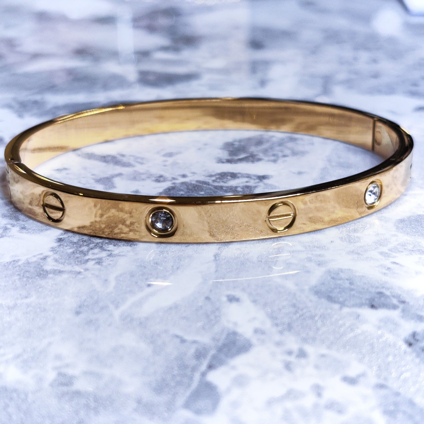 "Auger" 18K Gold Zircon Bangle