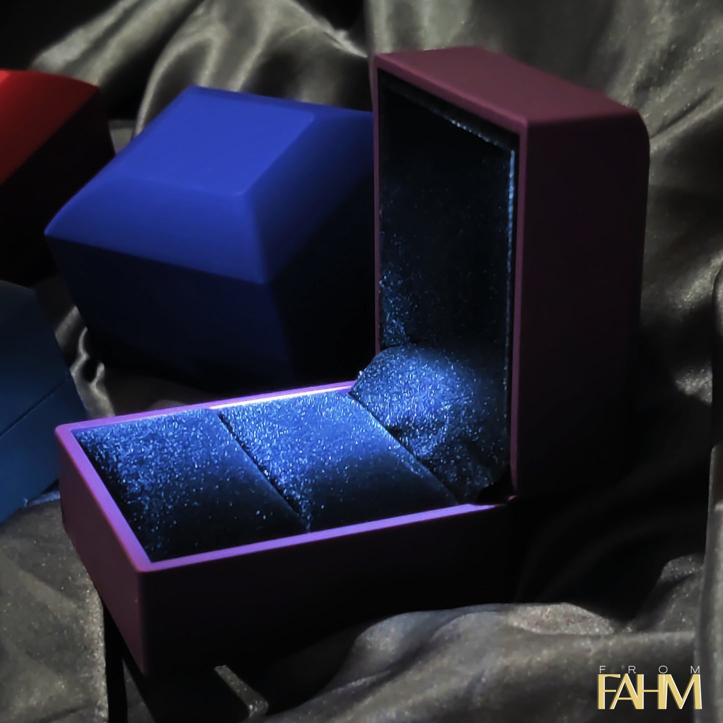 "Spotlight" Ring Boxes - LED light